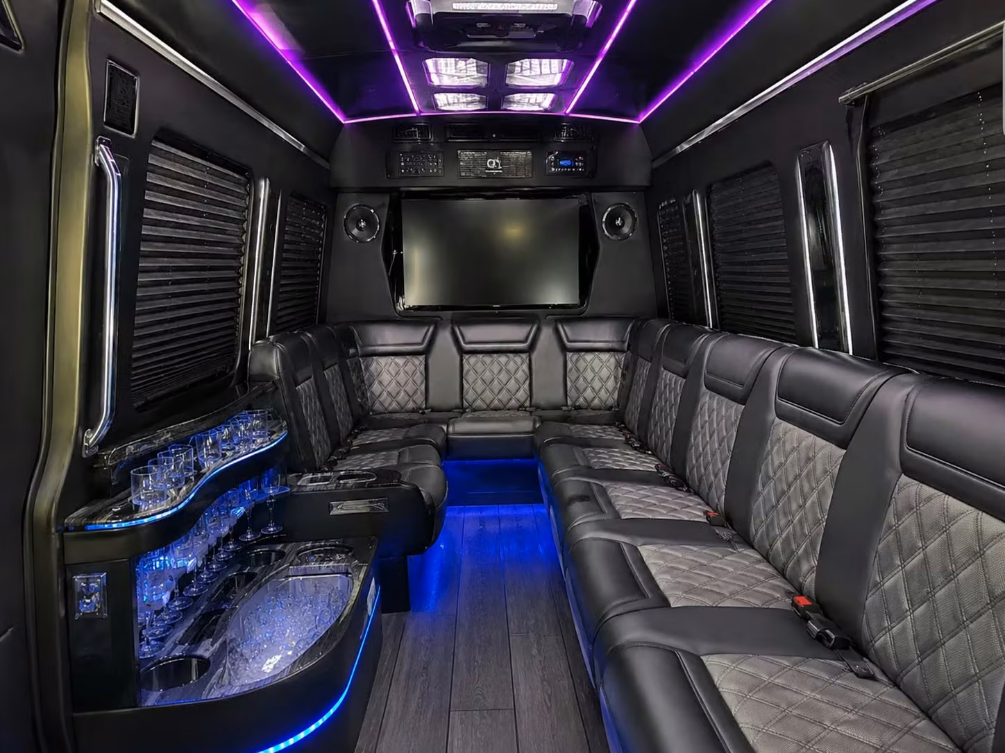 check out how easy it is to book airport transfers for out of town wedding guests in chandler