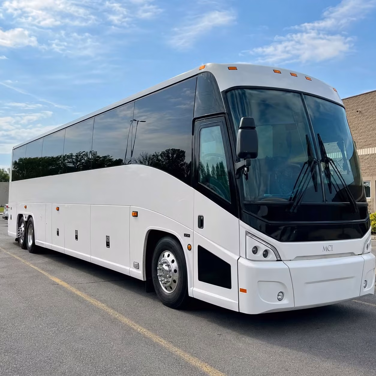 what makes long distance bus rentals in chandler different from local trips